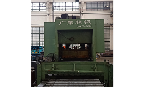 自动送料龙门冲孔机